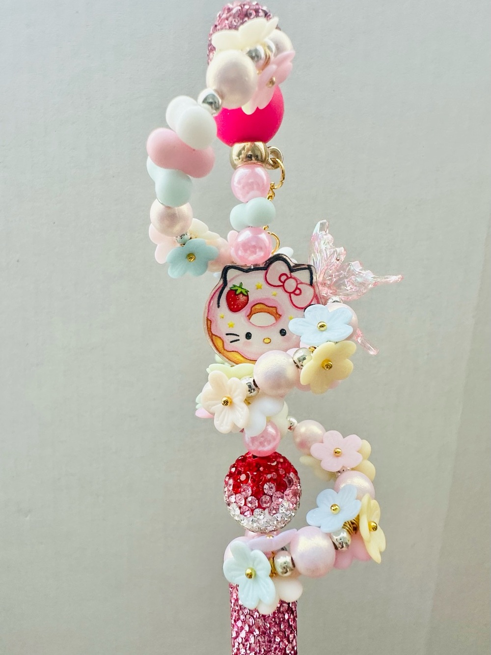 Cute Pink Floral HK Character Beaded Pen
